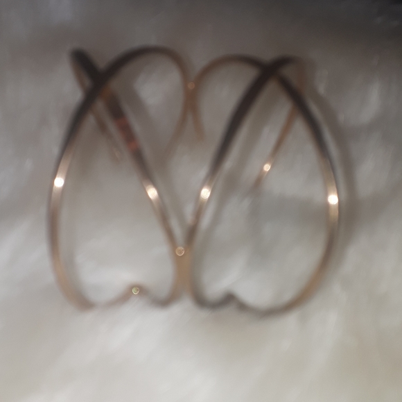 Double crisscross bracelet - Picture 3 of 3